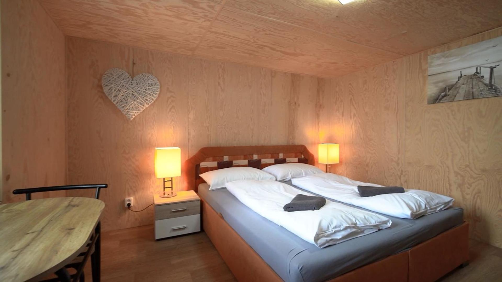 Apartamento Vagón Lesná Jiřetín pod Jedlovou Exterior foto